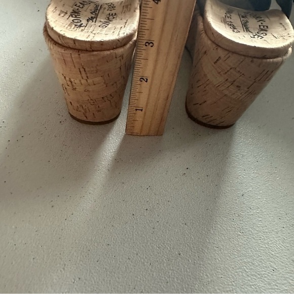 Kork ease platform women’s heels - Picture 4 of 10